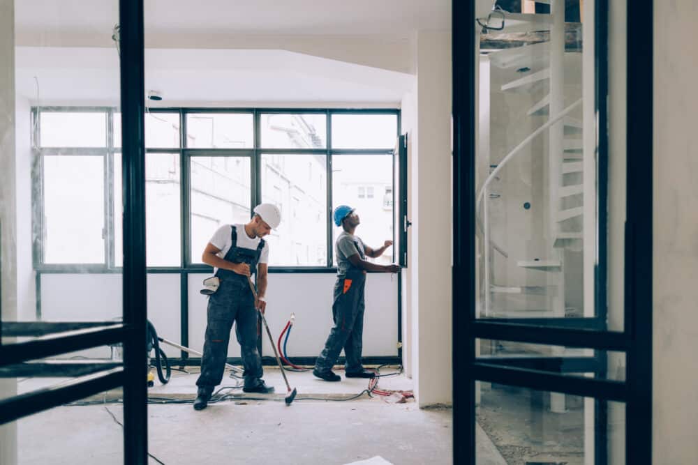 Vi tilbyder professionel renovering af hus, så du kan fokusere på det vigtige. Få et tilbud på renovering af hus i Hjørring, Skagen, Frederikshavn eller omegn.